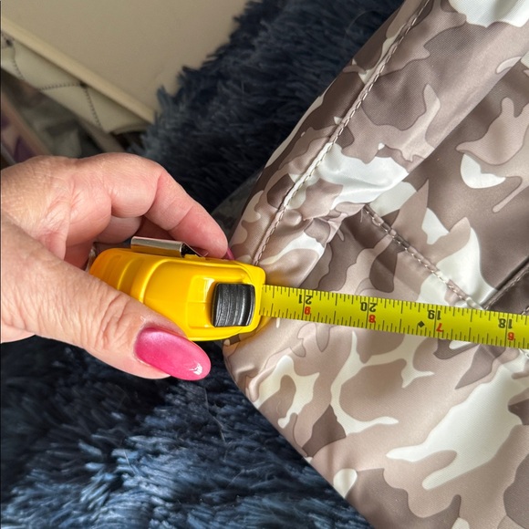 Lug Camouflage Tote Bag - Picture 13 of 14